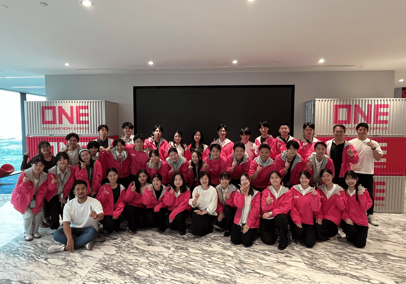 photo of all participants